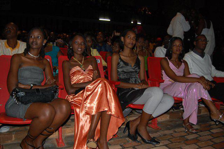 Ba Nyampinga nabo bari babukereye 