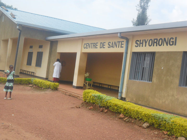 Iri vuriro ritaraza ngo abadafite amatiki yo kujya kwivuriza i Kigali bashoboraga kurembera mu rugo.