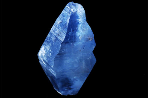 Ibuye ryo mu bwoko bwa Saphir.