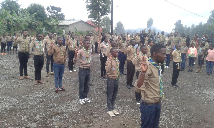 Urubyiruko rw'abasukuti bitabiriye ingando bavuga ko bakora imyitozo inyuranye ibafasha gukemura ibibazo bimwe na bimwe