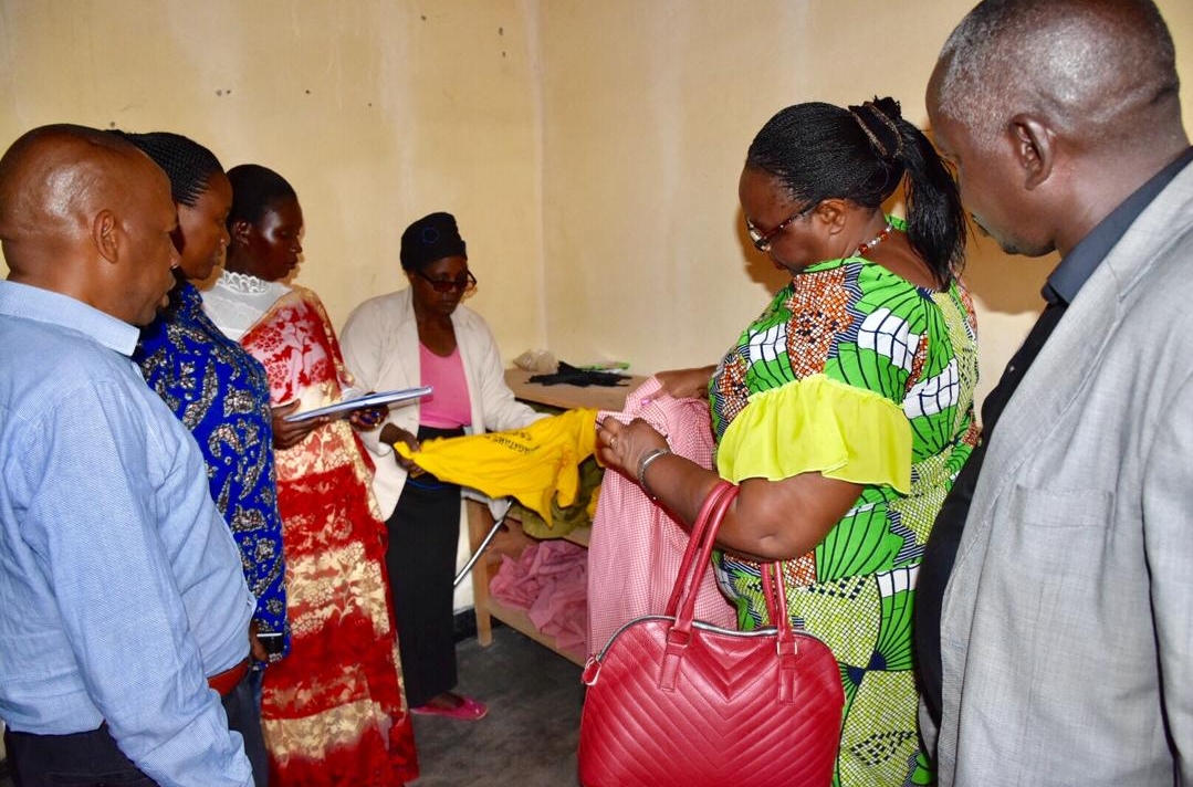 Abashyitsi banasuye bimwe mi bikorwa bya koperative COABATWIMU