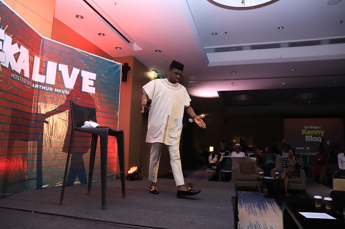 Kenny Blaq wo muri Nigeria ni we waje gusetsa abantu nyuma y'abandi banyarwenya