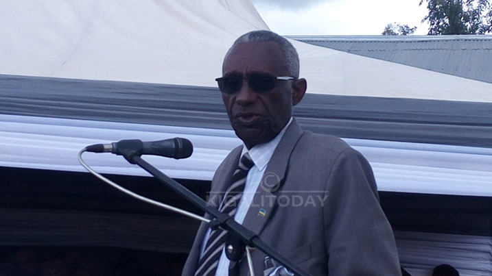 Senateri Prof. Chrysologue Karangwa