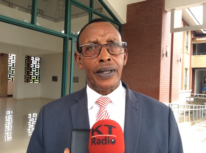 Senateri Prof. Kanyarukiga Ephrem yasabye urubyiruko kutigana bagenzi babo boretse igihugu