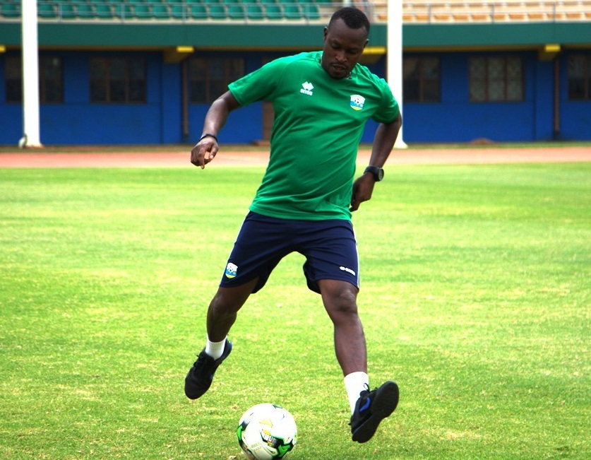 Seninga Innocent ubu ni umutoza wungirije mu ikipe y'igihugu Amavubi