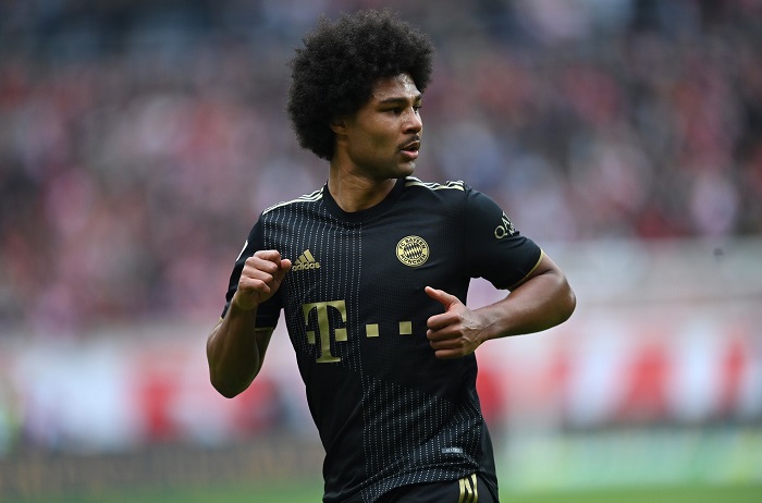 Serge Gnabry azasoza amasezerano ye muri Bayern Munich mu mpeshyi y'umwaka wa 2023