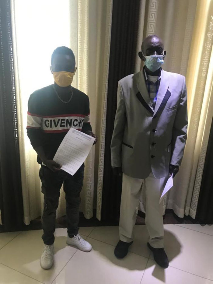 Yasinye amasezerano y