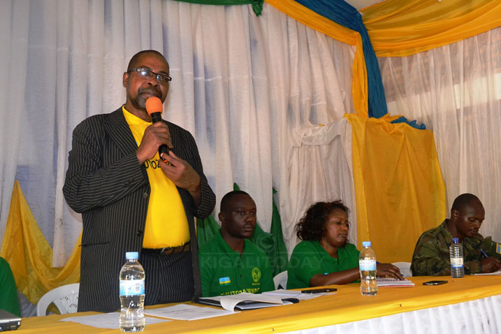 Shyaka uhagaze (i-bumoso) avuga ko u Rwanda rwahisemo kubanza gutoza abataye indangagaciro z'umuco