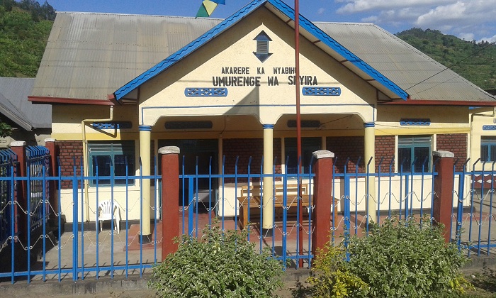 Inyubako Umurenge wa Shyira usigaye ukoreramo