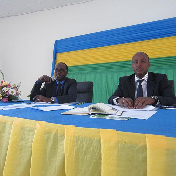 Guverineri Munyantwali yavuze ko iki kibazo kigomba guhagurukirwa yaba ari imibare irimo amakosa igakosorwa.