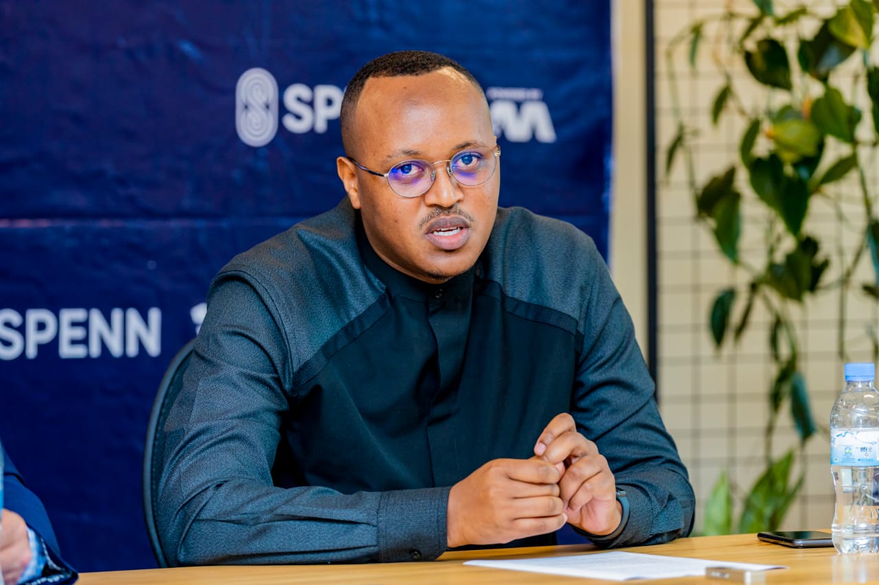 Umuyobozi Mukuru wa SPENN mu Rwanda, Julius Karake, avuga ko mu minsi ya vuba abakiriya babo batangira kugezwaho izindi serivisi nyinshi kandi nziza