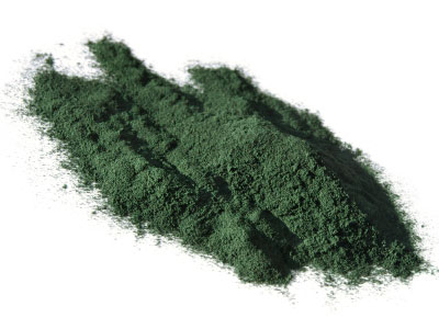 Spiruline bayikura mu mazi hakavamo ifu.