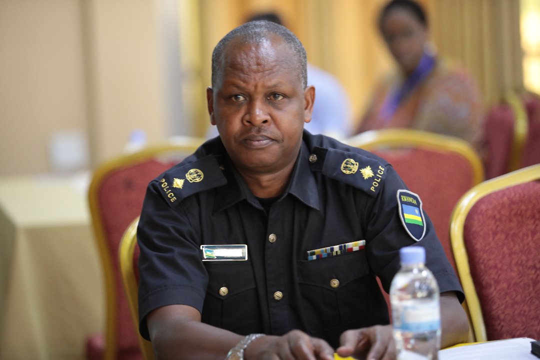 SSP JMV Ndushabandi avuga ko bidakwiye gufata bugwate ugejeje inkomere kwa muganga