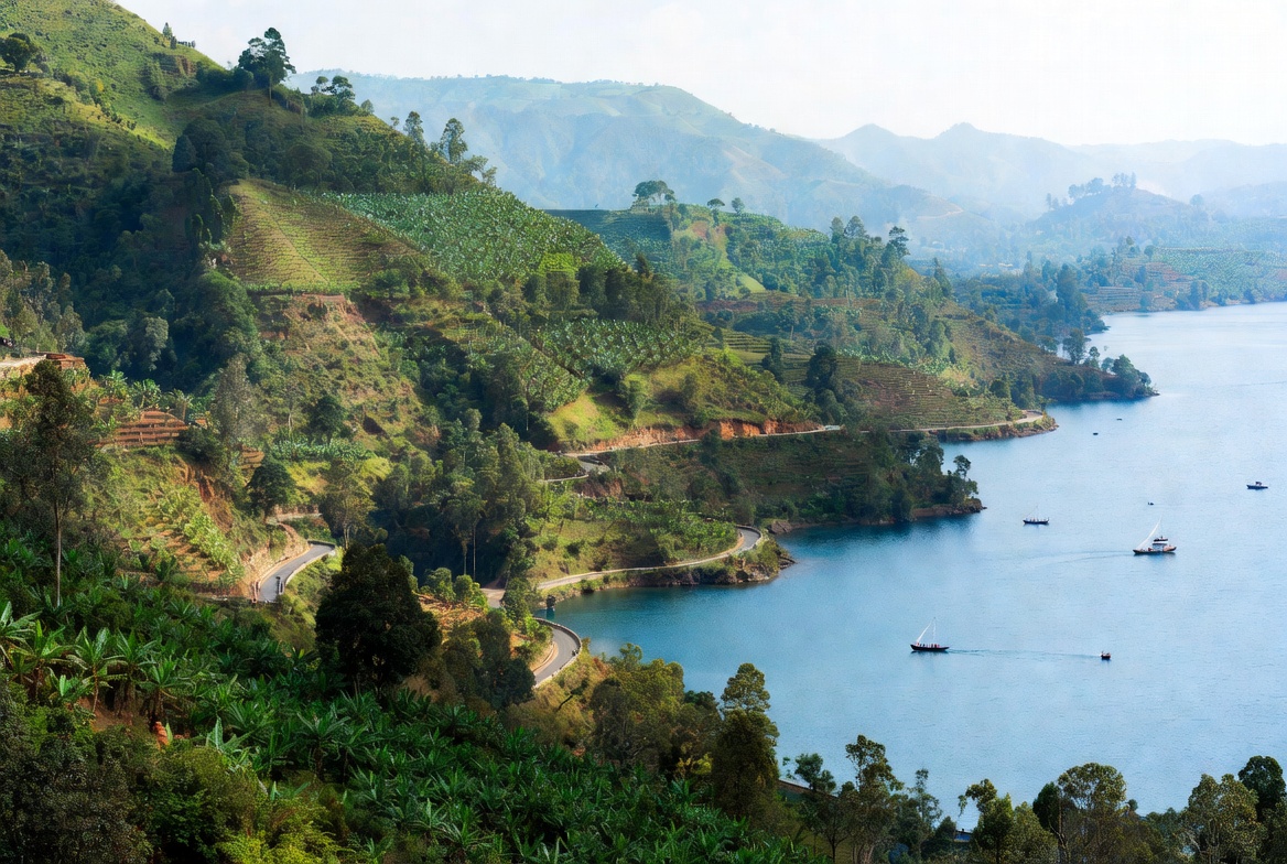 Ifoto(yatanzwe na AI) yerekana imiterere y'intara y'Uburengerazuba, ahiganje ikibazo cy'igwingira