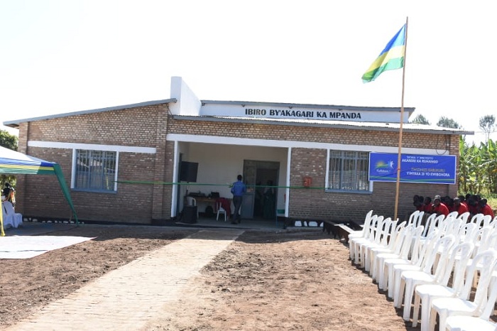 Inyubako abaturage biyujurije 