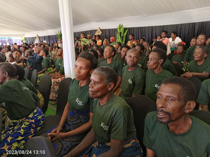 I Nyaruguru basogongejwe ku Kwita Izina