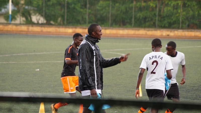 Anyuzamo akanagira ubutumwa aha abana