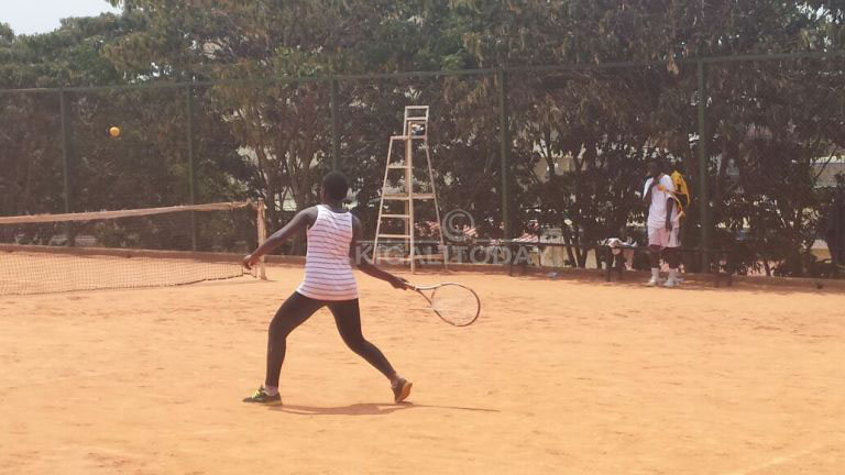 Abana bakina Tennis batoranyijwe harimo abahungu n'abakobwa 