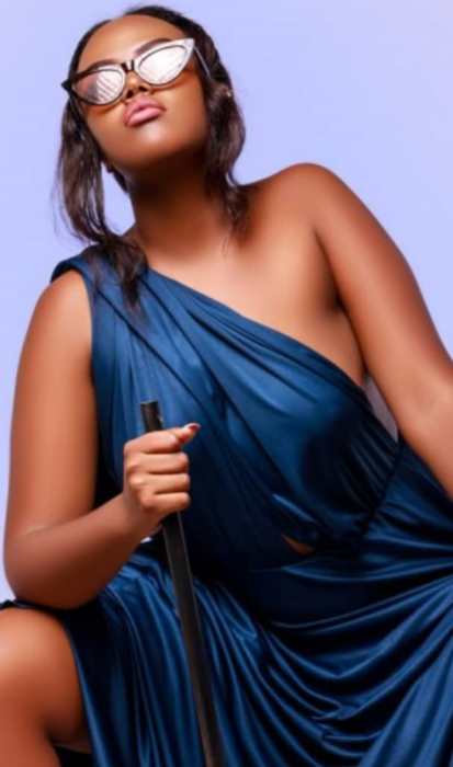 Umuhanzikazi Tabz avuga ko adateganya kuva muri Neptunz Band