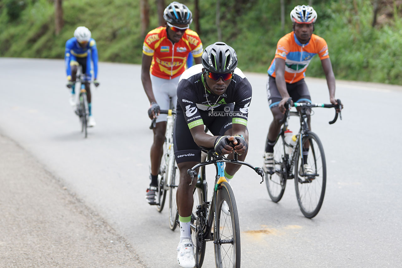 Areruya Joseph bita Kimasa yiteguye nawe kwerakana ko yitoreza mu Butaliyani