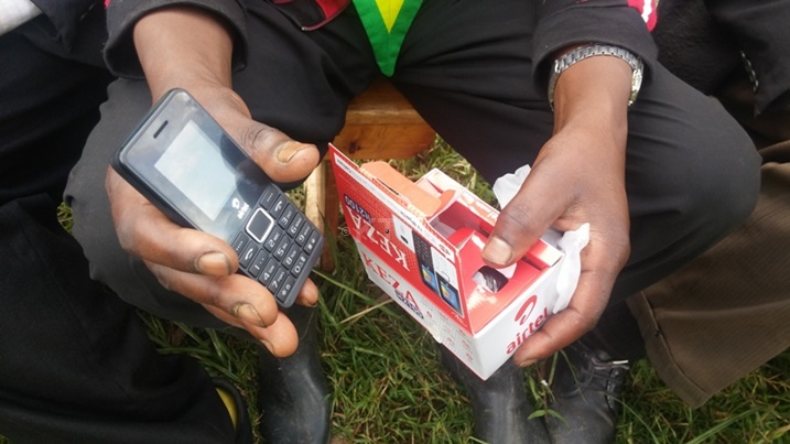 Telefone bahawe ni uko zimeze.