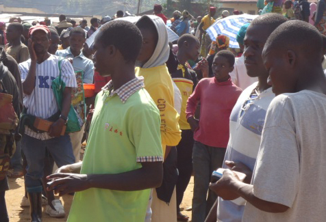 Abazigurisha bashaka kuzikuraho babaye benshi ku buryo abacuruzi nyabo batakiza kuzicuruza mu isoko.