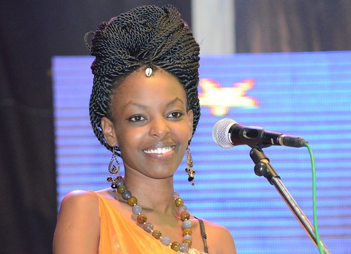 Teta Diana ari mu bahanzikazi bakunzwe muri iki gihe.