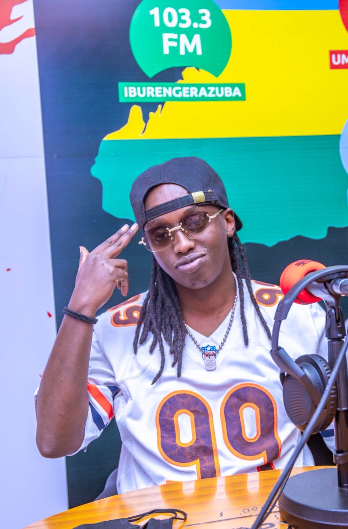 Umuhanzi Tizzo ubarizwa muri iri tsinda