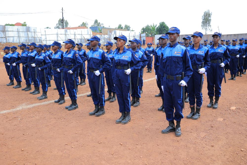 Polisi irasaba abasekirite kurushaho gukora kinyamwuga