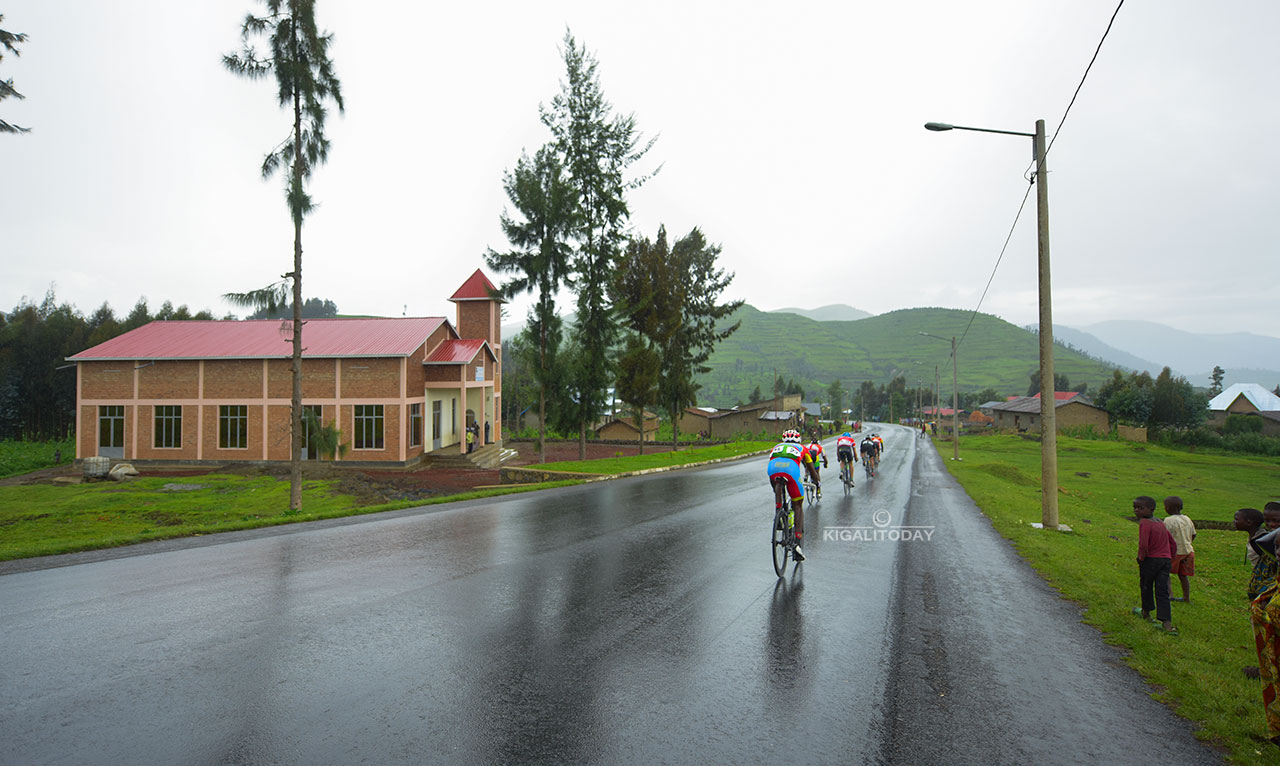 Mu bice bya Nyabihu basatira Rubavu