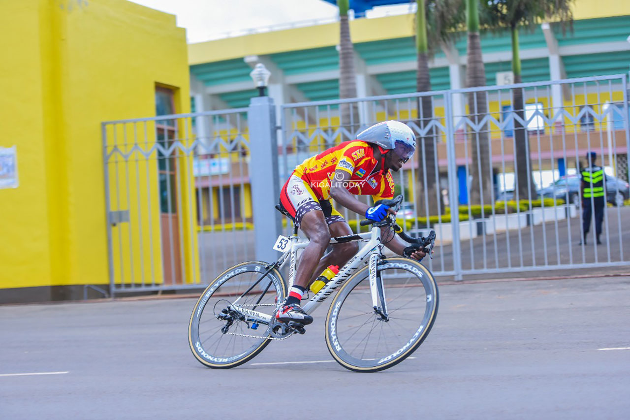 Ikipe ya Benediction yari iberewe mu mwambaro wa Skol, umwe mu baterankunga bakuru b'irushanwa