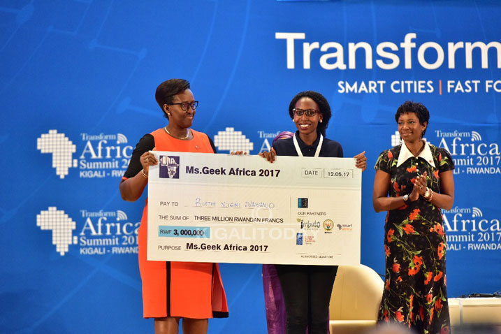 Ruth Waiganjo wo muri Kenya yegukanye umwanya wa mbere muri Miss Geek