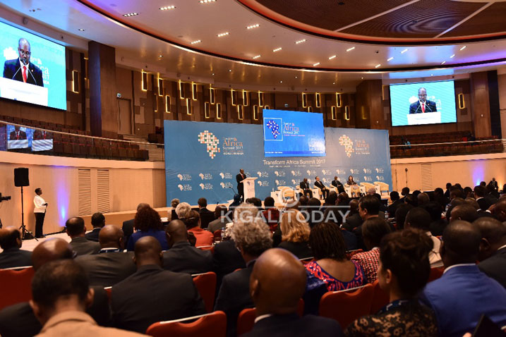 Iyi nama yitabiriwe n'abantu baturutse muri Afurika ndetse no ku yindi migabane