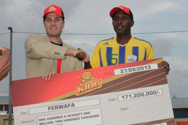 Umwaka ushize Bralirwa yateye FERWAFA inkunga ya miliyoni 171.