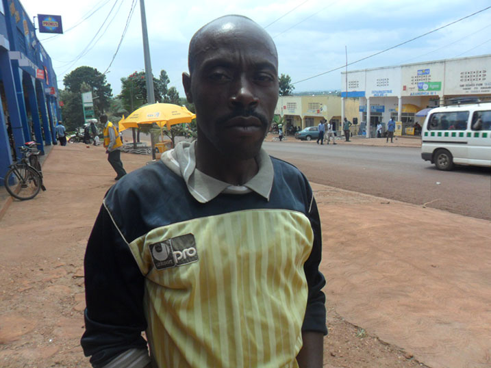 Tuyambaze wagiye gushaka ubukire n