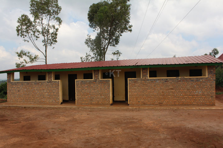 Ubu nibwo bwiherero rwiyemezamirimo wariganyijwe yubakiye ADEPR ya Kabarondo.