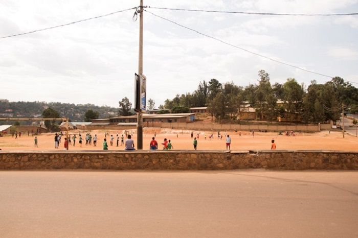 Ubu kuri uyu musozi hubatse amashuri 