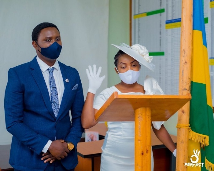 Clarisse Karasira na Dejoie bateye igikumwe ku itariki ya 18 Gashyantare 2021