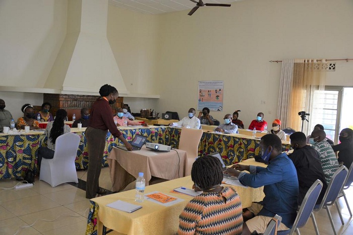 Inzego zitandukanye zaba iz'uburezi, iz'ibanze zihamagarirwa kwimakaza isuku n'isukura ku bana b'abakobwa bafite ubimumuga