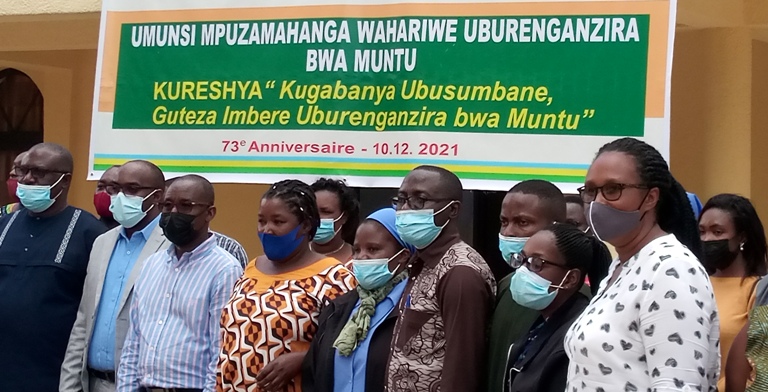 Bamwe mu bitabiriye kwizihiza umunsi mpuzamahanga w'uburenganzira bwa muntu