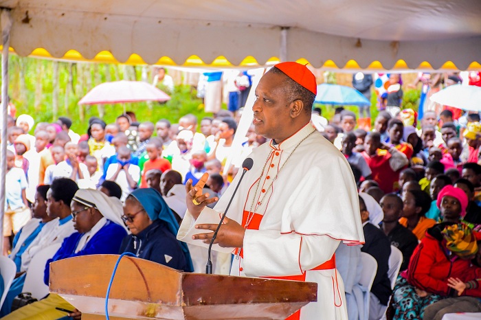 Antoine Cardinal Kambanda yasabye ababyeyi n