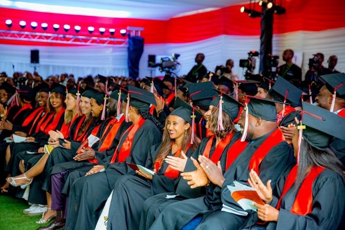 Abasoje ayo masomo uko ari 44, baturutse mu bihugu bitandukanye byo hirya no hino ku isi