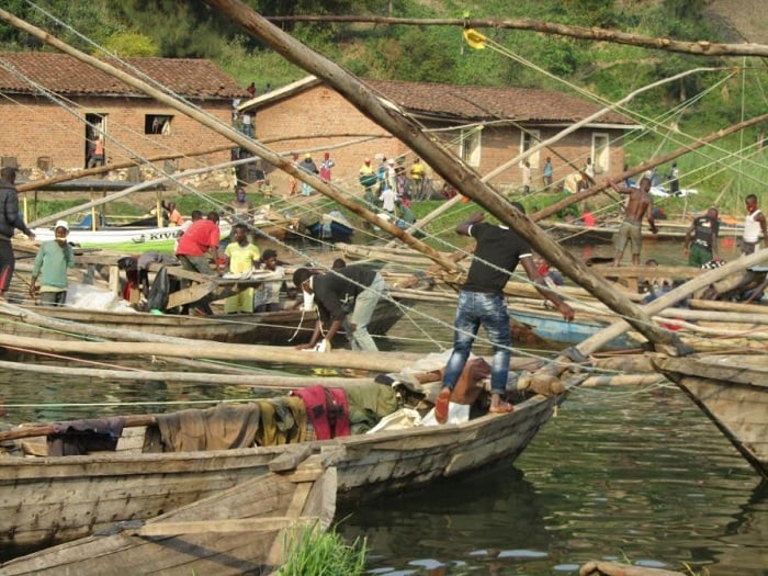 Ubwato bwari bumaze igihe bubitse bwasubiye mu bikorwa byo kuroba