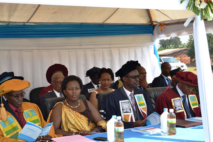 Ubuyobozi bwa Kaminuza n'ubw'Intara y'Iburasirazuba bishimiye uruhare INILAK igira mu guteza imbere Uburezi.