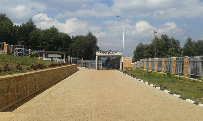 Abaturage bishimiye ikigo nderabuzima bubakiwe