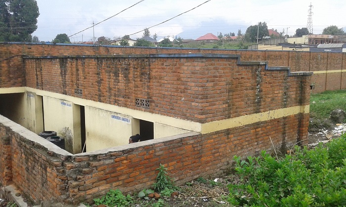 Ubwiherero bw'isoko ry'ibiribwa rya Musanze