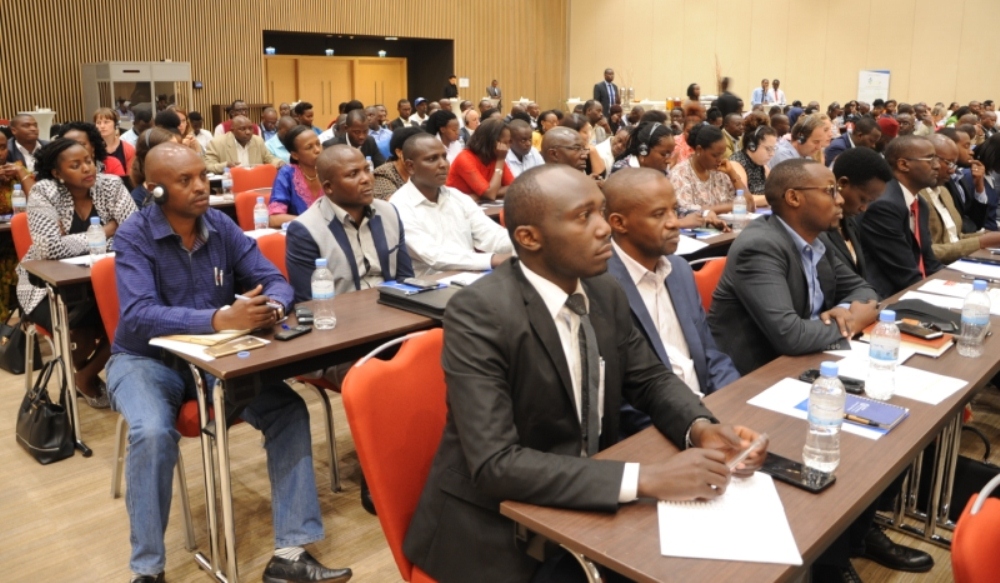 Ubwo MIGEPROF n'abafatanyabikorwa bayo bagiranaga inama hagamijwe guhashya imirire mibi