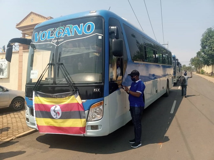 Batwawe n'imodoka za sosiyete ya Volcano