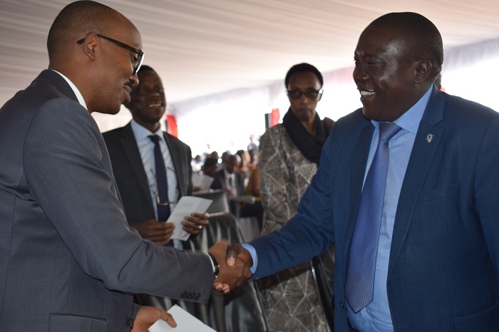 Guverineri Gatabazi na we yitabiriye ibyo birori