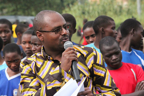 Munyandamutsa Jean Paul ushinzwe imiryango y'abafatanyabikorwa mu majyambere muri RGB.